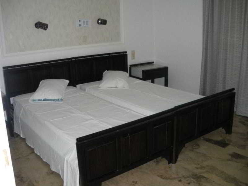 Hotel Anna Apartments Kokkini Hani Экстерьер фото