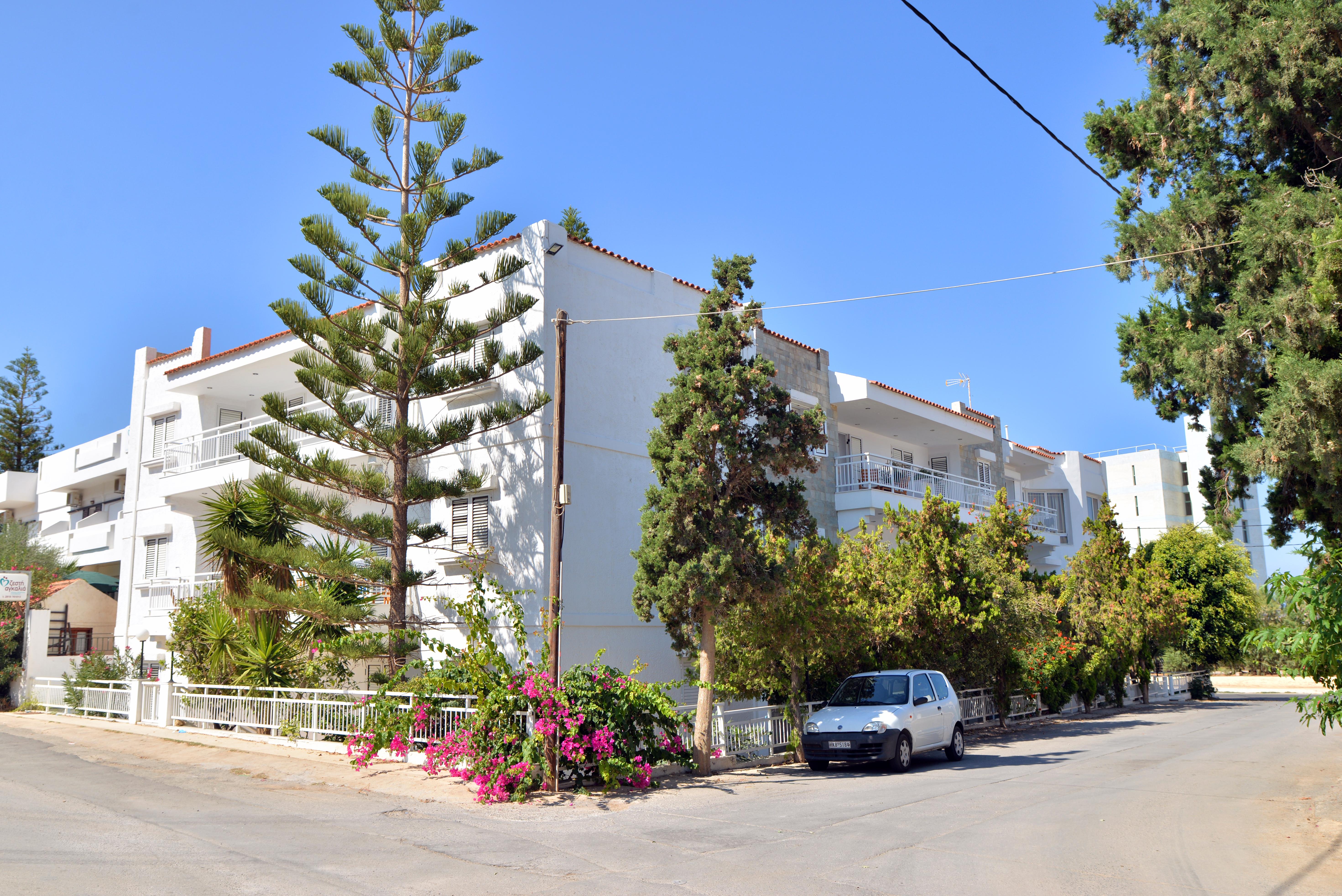 Hotel Anna Apartments Kokkini Hani Экстерьер фото